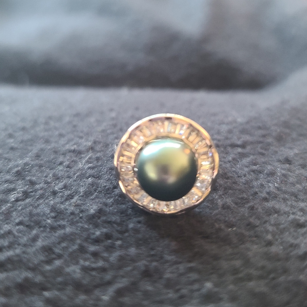 Black Tahitian pearl ring New without tags